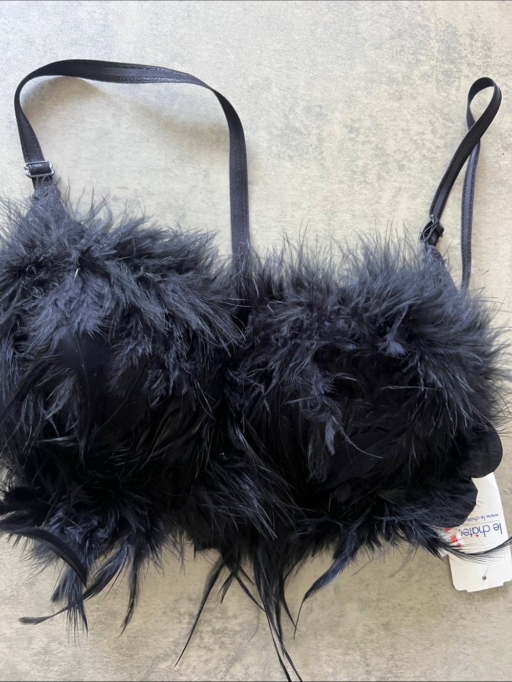 le chateau Black Feather-Trim Bralette